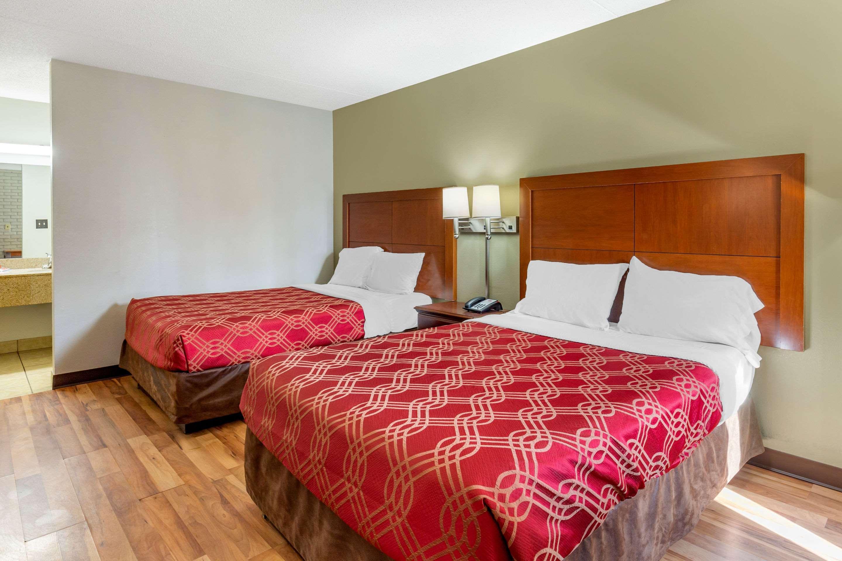 Econo Lodge Creedmoor Eksteriør bilde