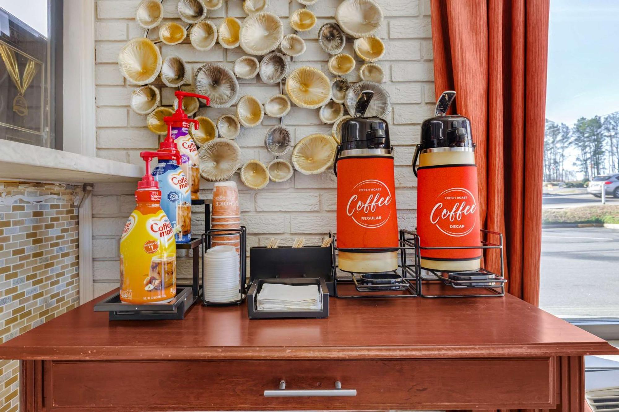 Econo Lodge Creedmoor Eksteriør bilde